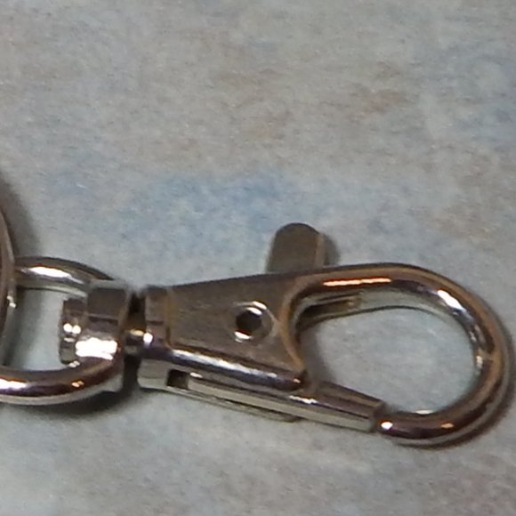 <3 I Luv the USA Key Chain  <3 - Picture 3 of 7